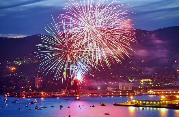NYE Fireworks in Hobart